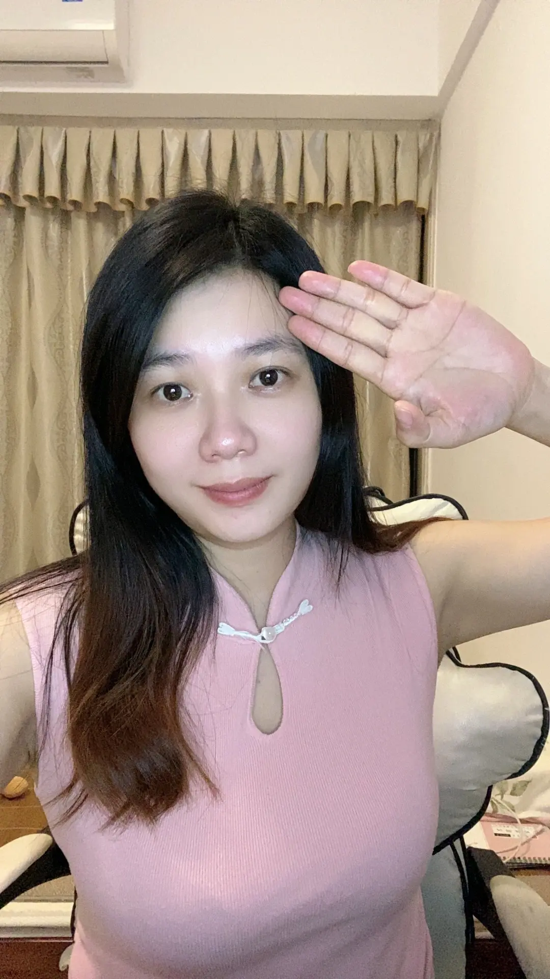 没法去天安门踢正步我还发不了个？向前。