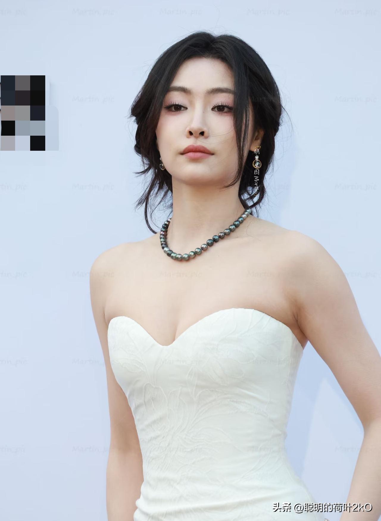 许佳琪舞台魅力美图分享