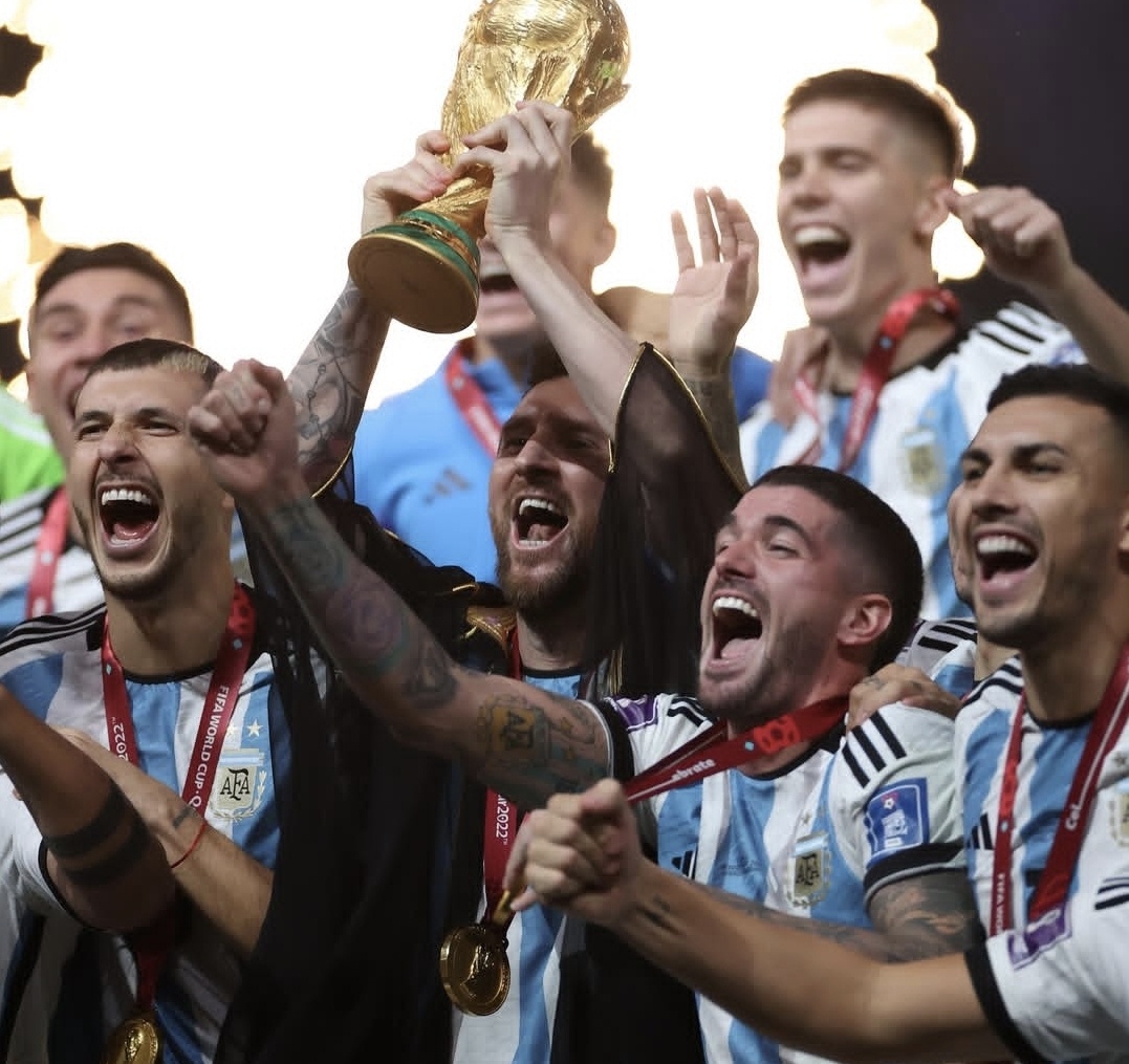 【深夜聊球】大家三年前那个夜晚是怎样度过的？c罗球迷看到梅西夺冠心里是什么感受？