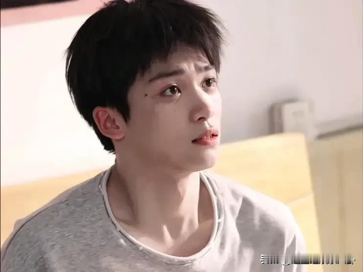 有一个“舔狗”男友是什么感受?
这得问岳悦[白眼]