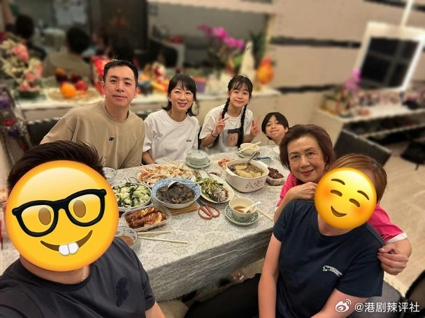 透露移民後經歷了3個月的黑暗期，一度哽咽透露有段時間老公並不在加拿大，自己需要獨