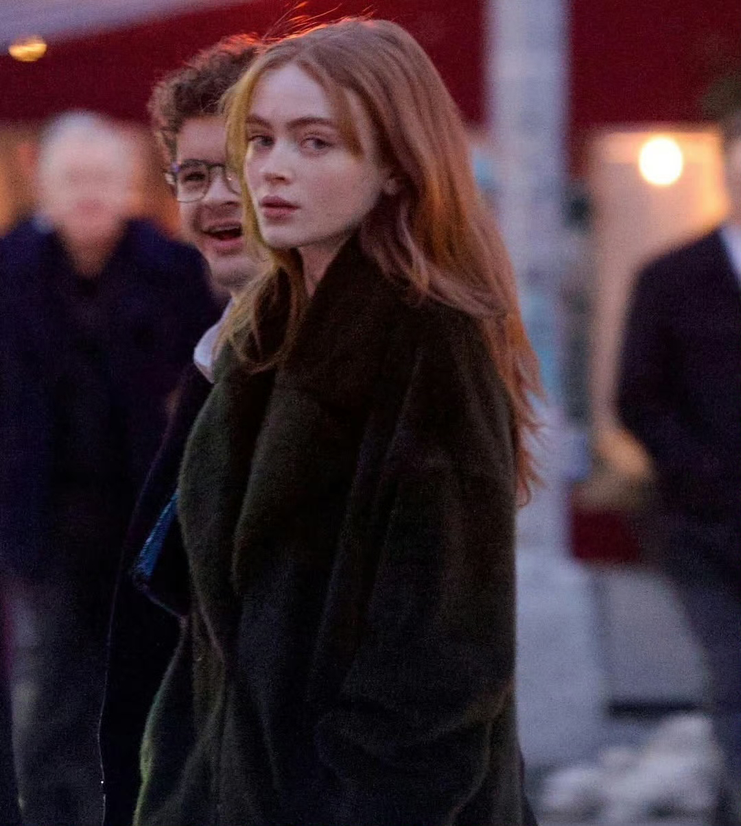 嗑颜bot sadie sink 古典又灵气。 