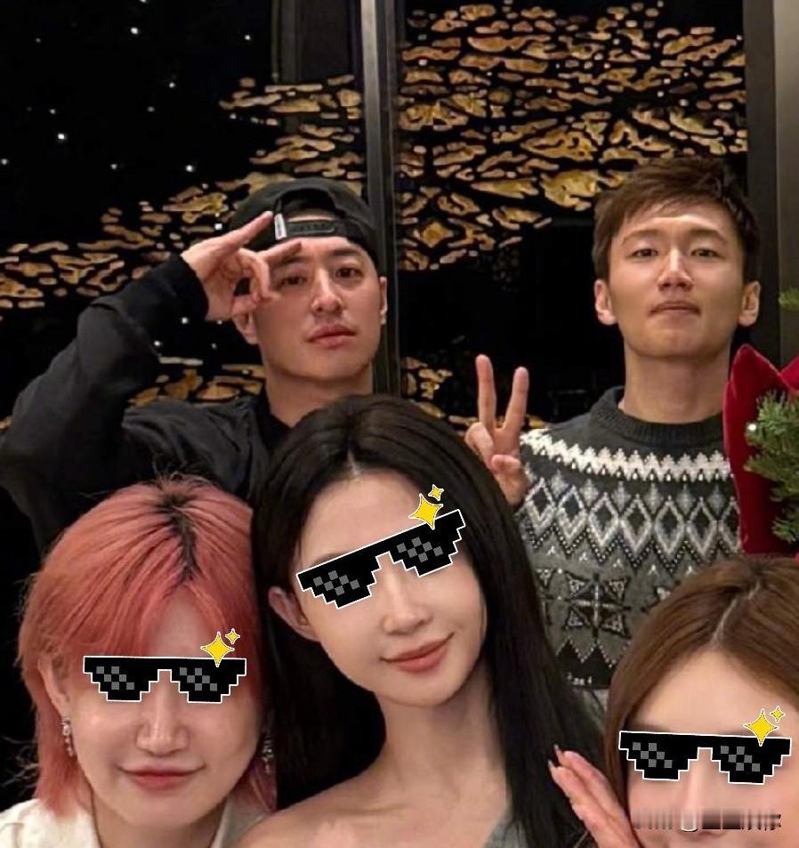 上直播是张康阳目前最靠谱的一条路了。而且也不耽误他爸捣鼓自己的事，张少帅应该自己