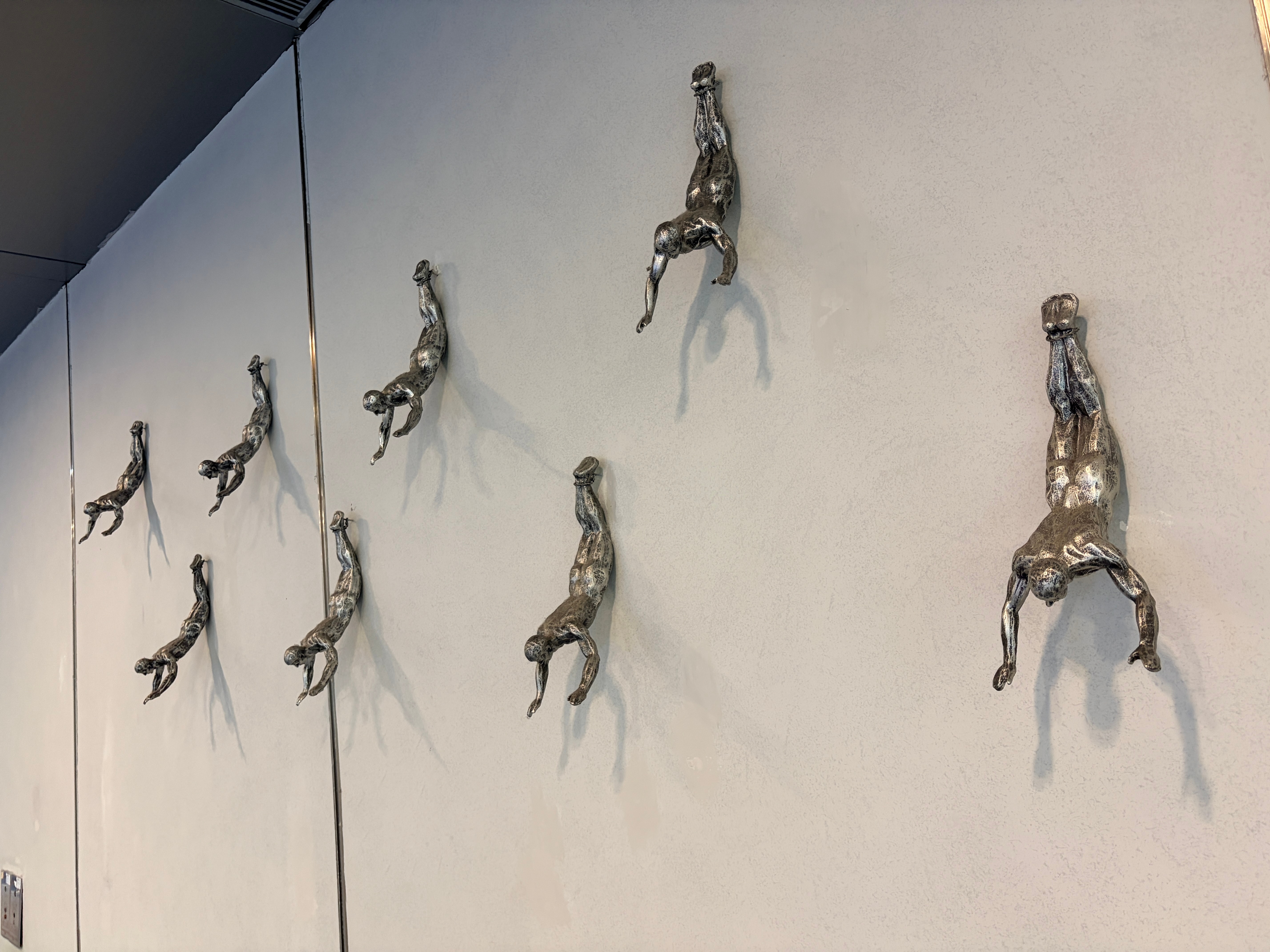 不上班的一天也挺忙的早上准备早饭，带娃去医院复查鼻炎，再送娃去幼儿园，自己去剪头