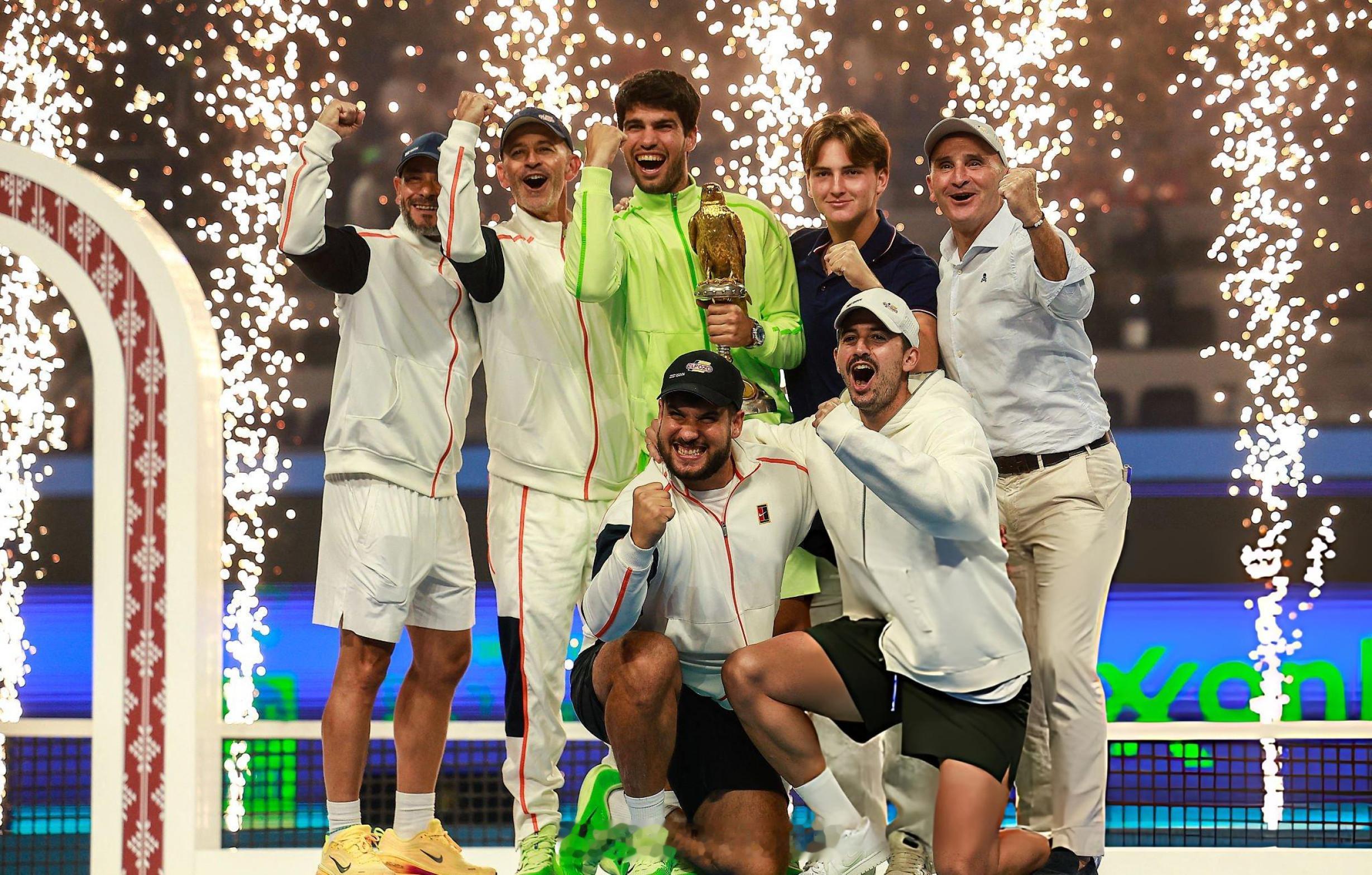 冠军捧杯图🏆2026ATP500多哈赛——阿尔卡拉斯体育大拜年v观冬奥会
