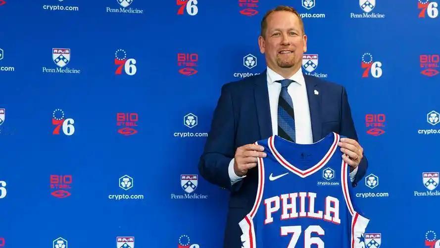 纳斯用尽毕生所学赢下饭碗保护战

76人客场战胜凯尔特人，将比分扳成1:1，纳斯