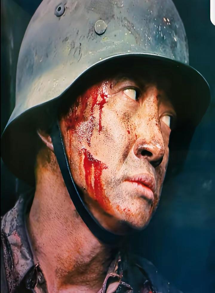 追剧《八千里路云和月》 刚播出4集，就有网友评论说王阳饰的旅长张云魁有将军范，气