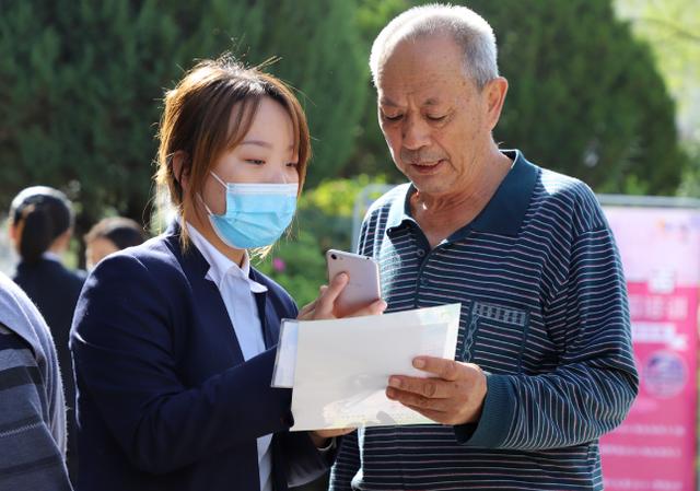 2026年养老金调整通知迟迟没有对外发布，很多灵活就业参保人一直抱着省心省钱的缴