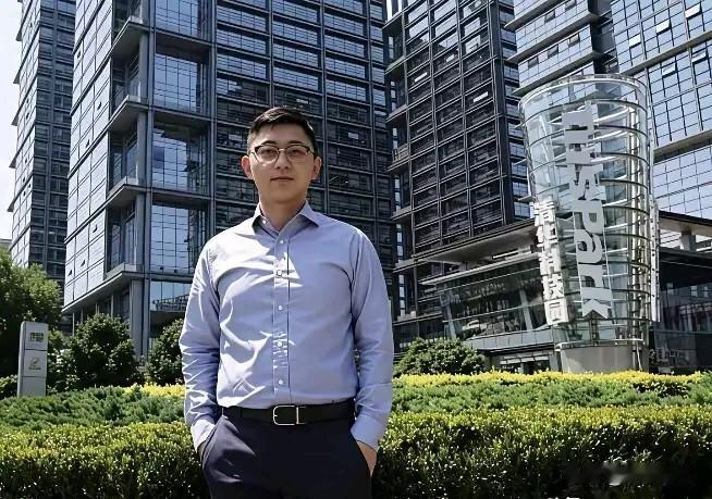 清华博士卖保险，多少让人有点接受不了。