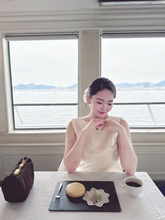 神户港的午后🚢被邮轮和甜点治愈的慢时光💛