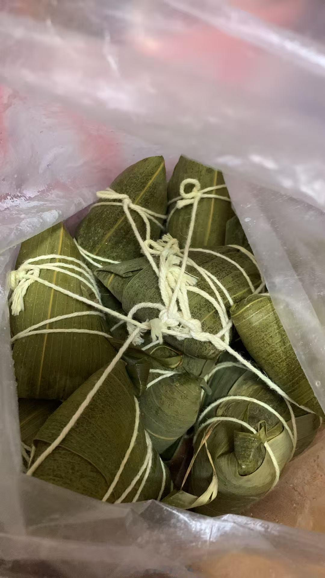 10万杯免费奶茶过端午这个端午一起吃自己包的粽子，真的太美味了😋 