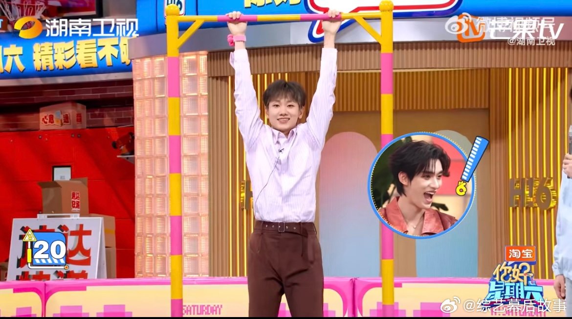 汪苏泷健身房苦练就为这一天 平时的健身成果终于派上用场！美声组队长挑战悬垂举腿，