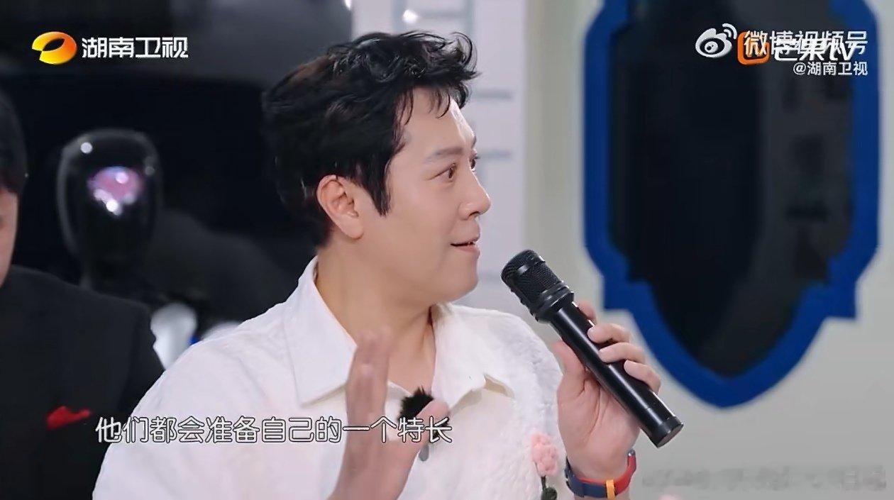 丁禹兮偷偷练习惊艳所有人 丁禹兮功夫茶功夫不负有心人中餐厅 集体婚礼现场，丁禹兮