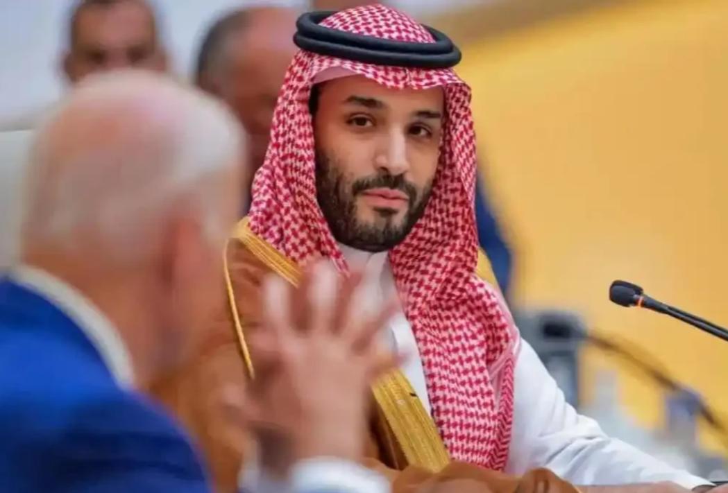 沙特24小时驱逐伊朗5名武官，并非倒美开战，真相全是被动自保。

事情的导火索在