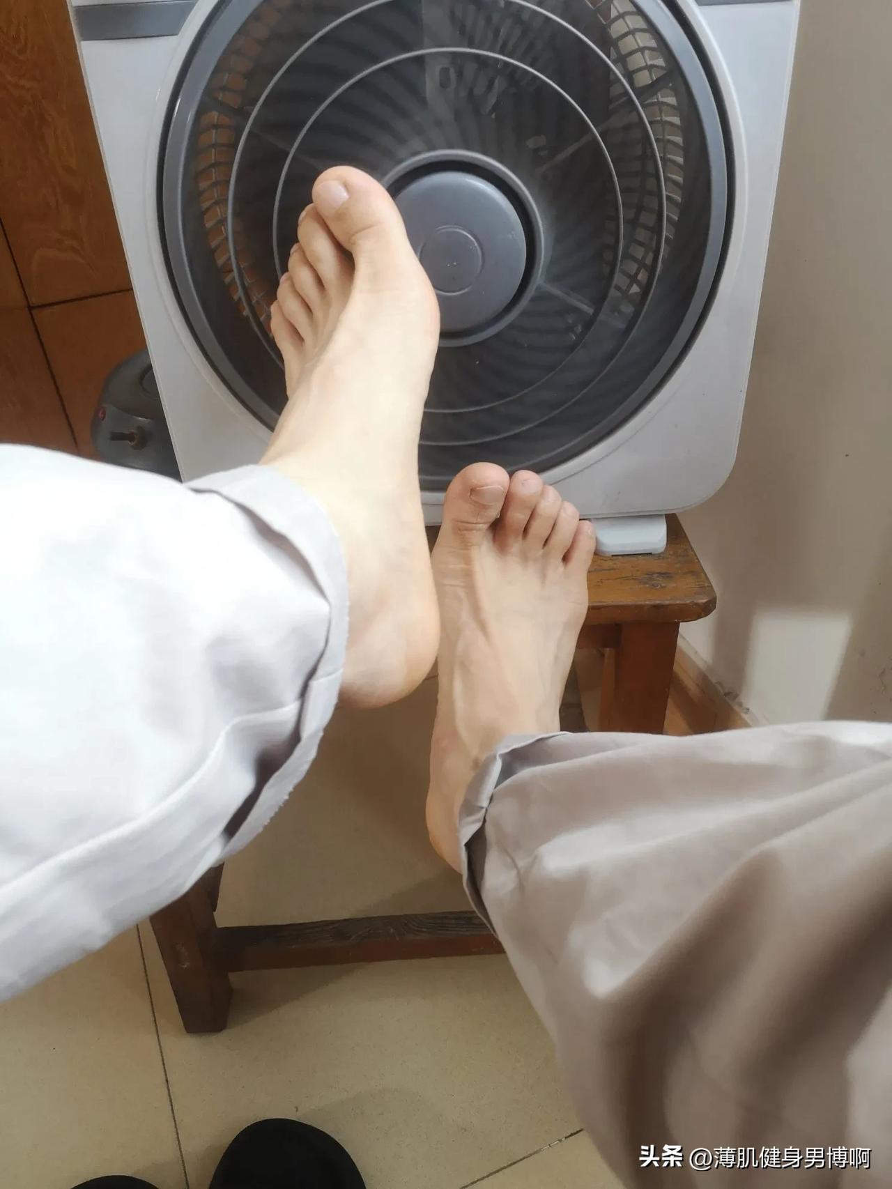 太热了，吹吹风扇！