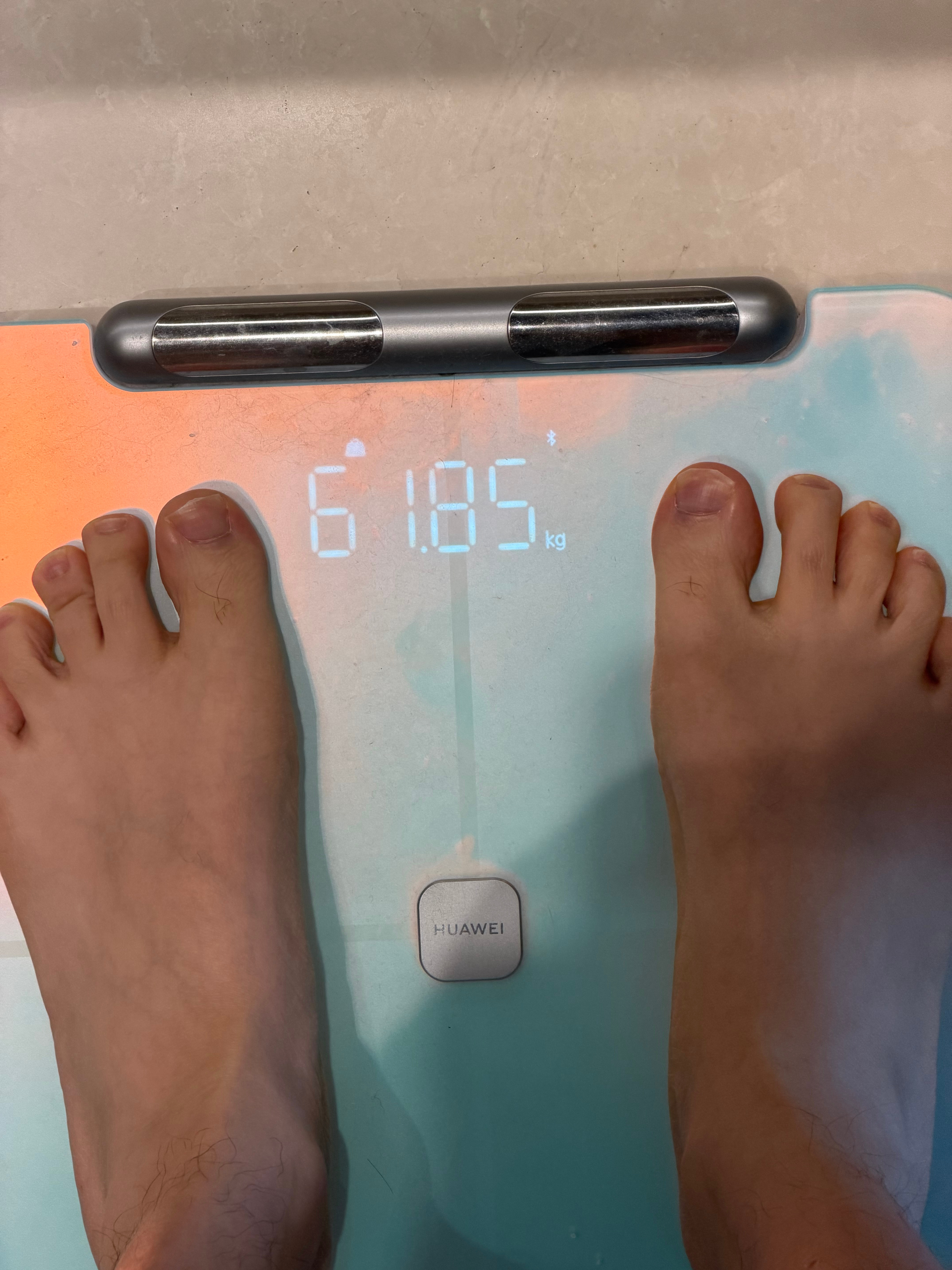 昨天没爬楼机，因为练腿爬不动了但还是下了0.15，我不嫌少，但只要有变化就是胜利