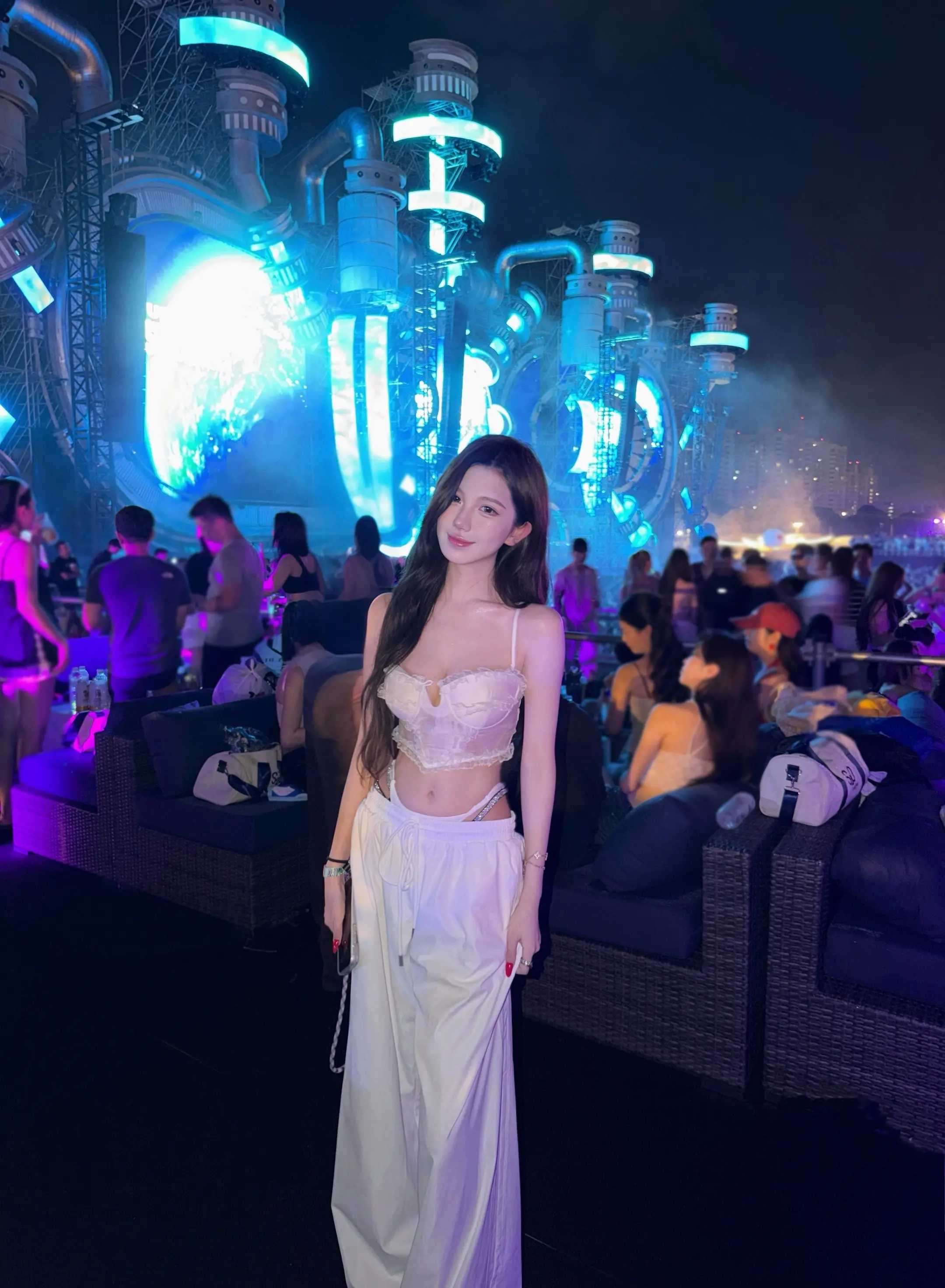 音乐节辣妹穿搭大赏 s20