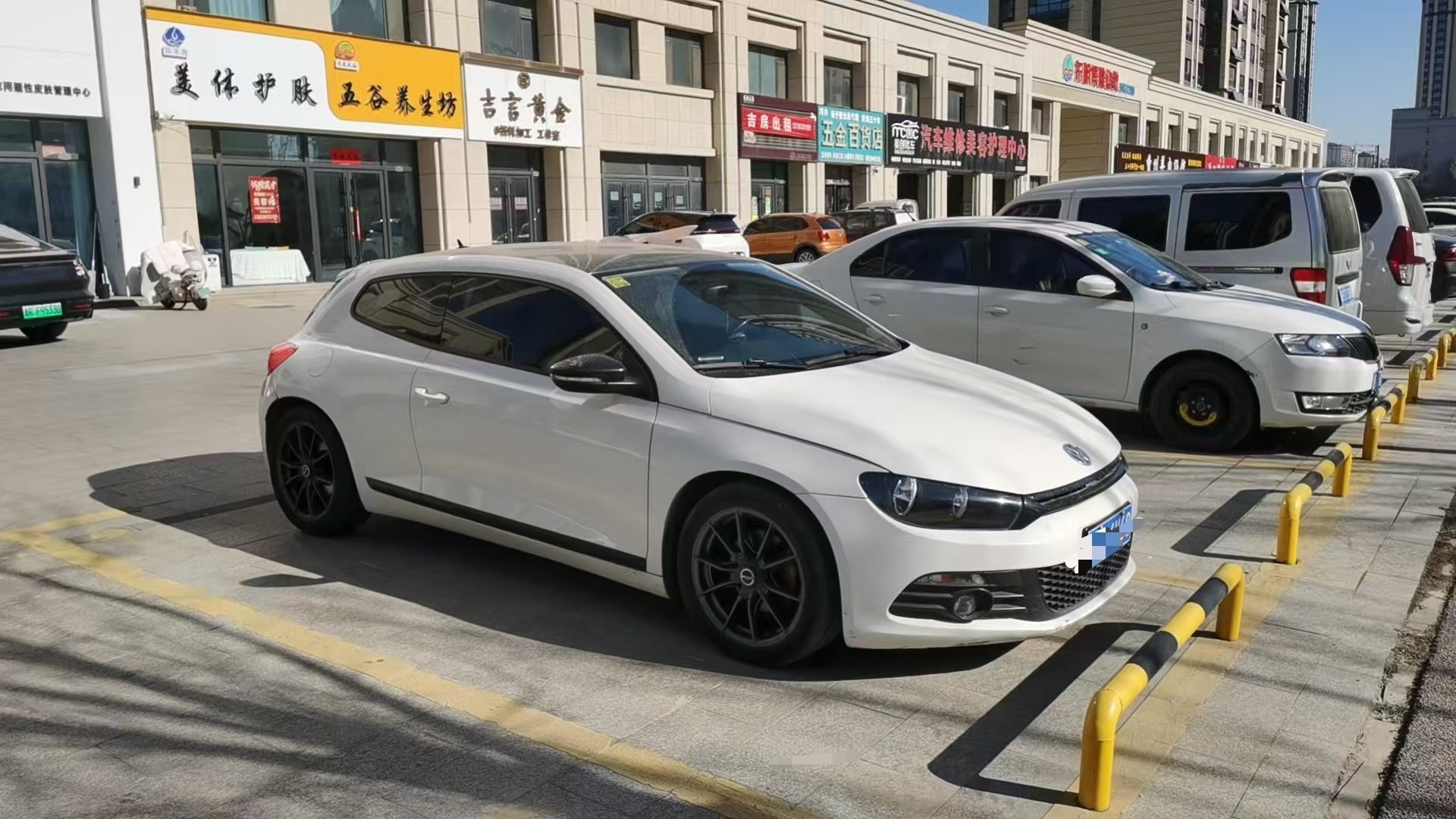 尚酷。12年，1.4T，11.8万公里，有兴趣联系