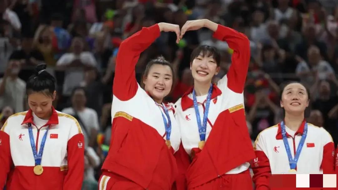 宫鲁鸣开启长期集训，四川女篮全运会夺冠难了。
宫鲁鸣的国家女篮8月18日至10月