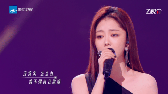 谭松韵王铮亮小半对唱谁懂谭松韵王铮亮这个合唱带给我的震撼！你俩会唱多唱，太绝了 