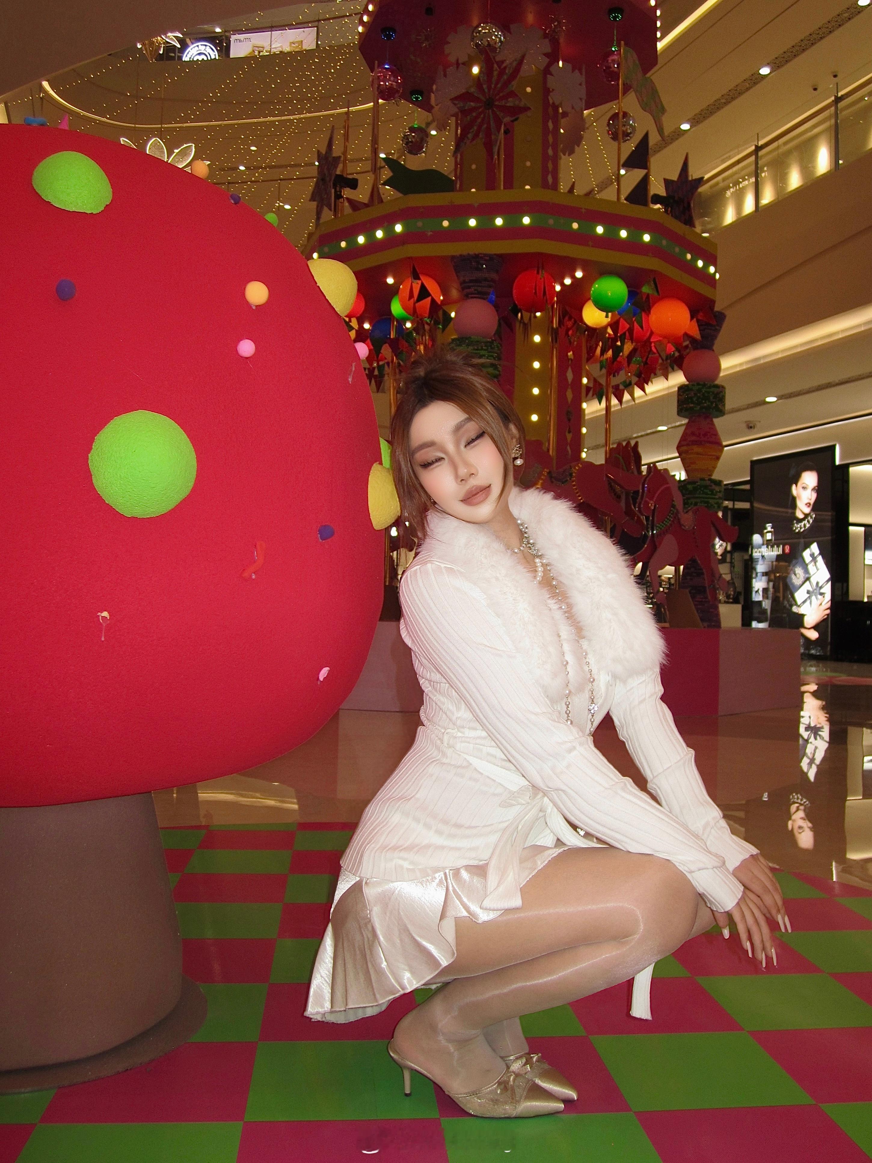 高新中大圣诞氛围浓厚 