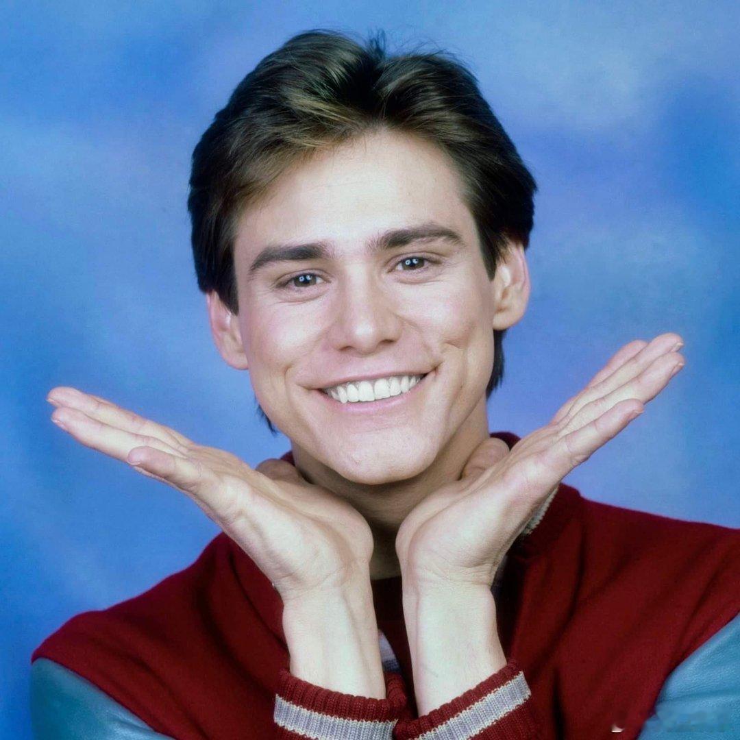 祝搞笑的金凯瑞(Jim Carrey) 63岁生日快乐。 