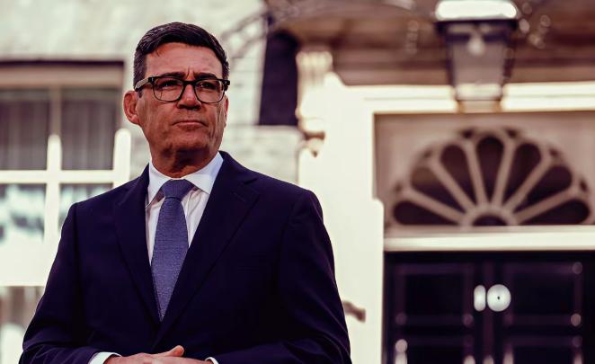 英国新首相上任当天致电泽连斯基,对乌支持不会改变 
 
当地时间7月20日，安迪