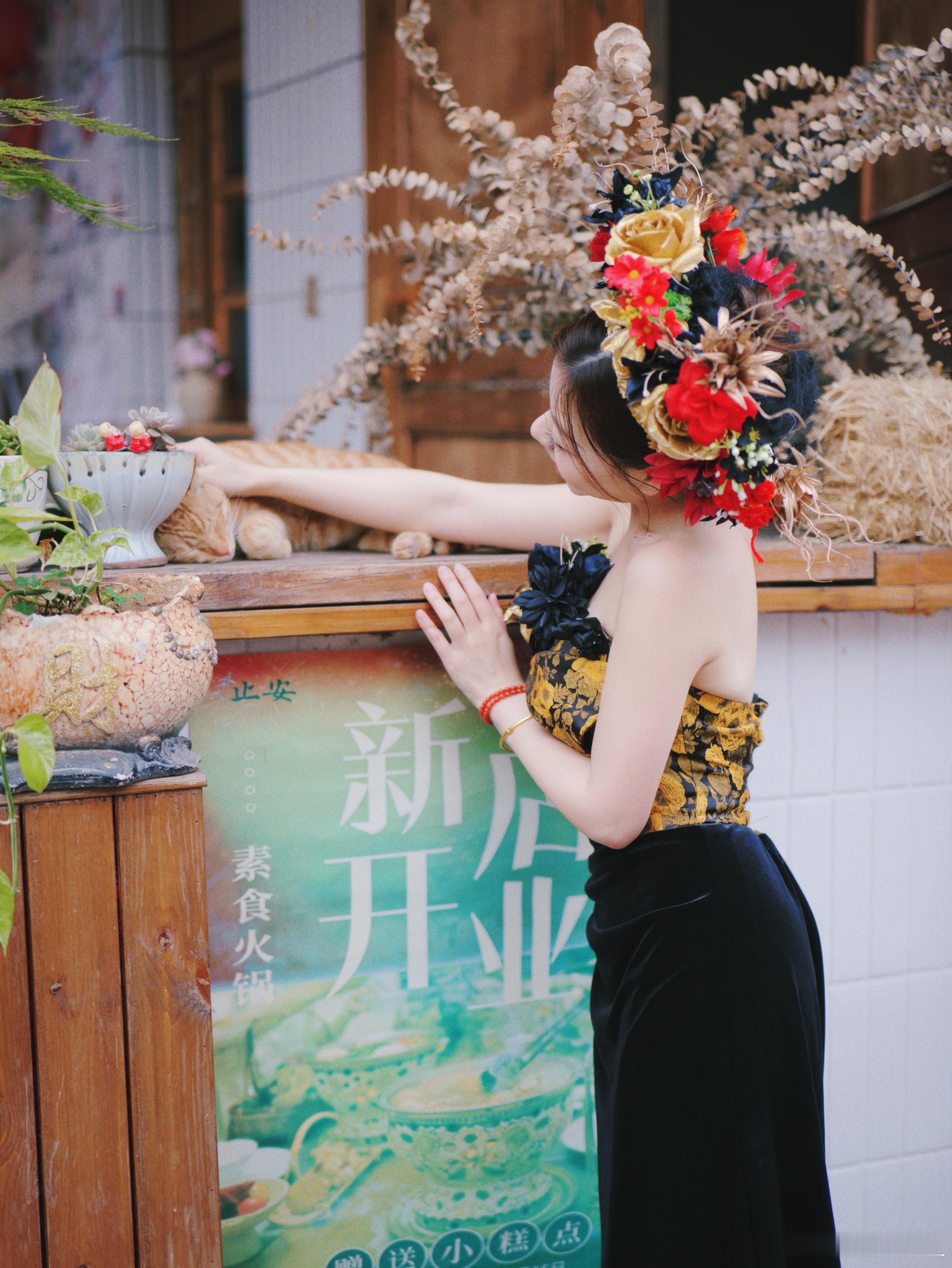 又是不用拜年睡到自然醒的一天听说今天可以接正财神~小伙伴们快起来接财神咯！！大年