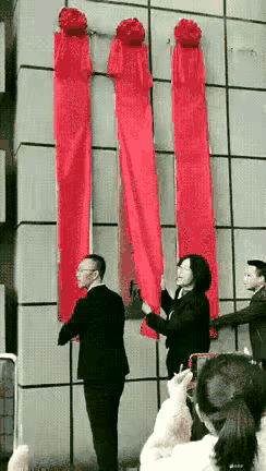 这下可好，设计这个的人奖金没了 
