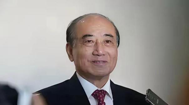 王金平抛出统一新方案真能行？只把军队外交给大陆、经济全留给台湾藏多大漏洞？看着贴