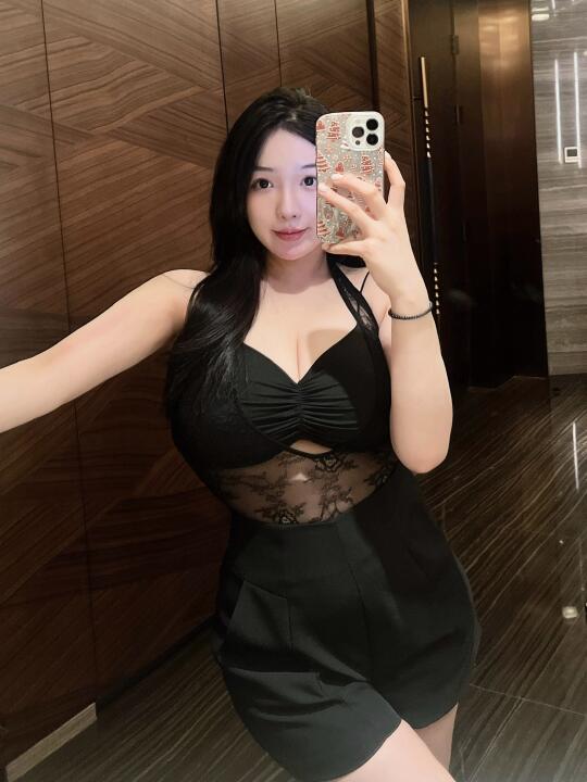 🖤