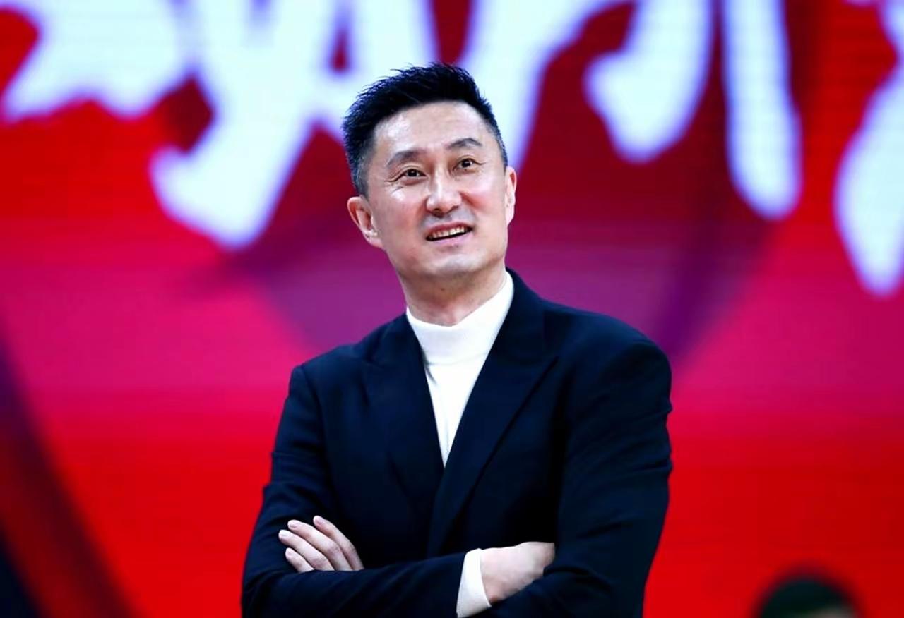 良心是唯一不能从众的东西！
很多人说杜锋对年轻人培养不力我是不认可。
大家可以近