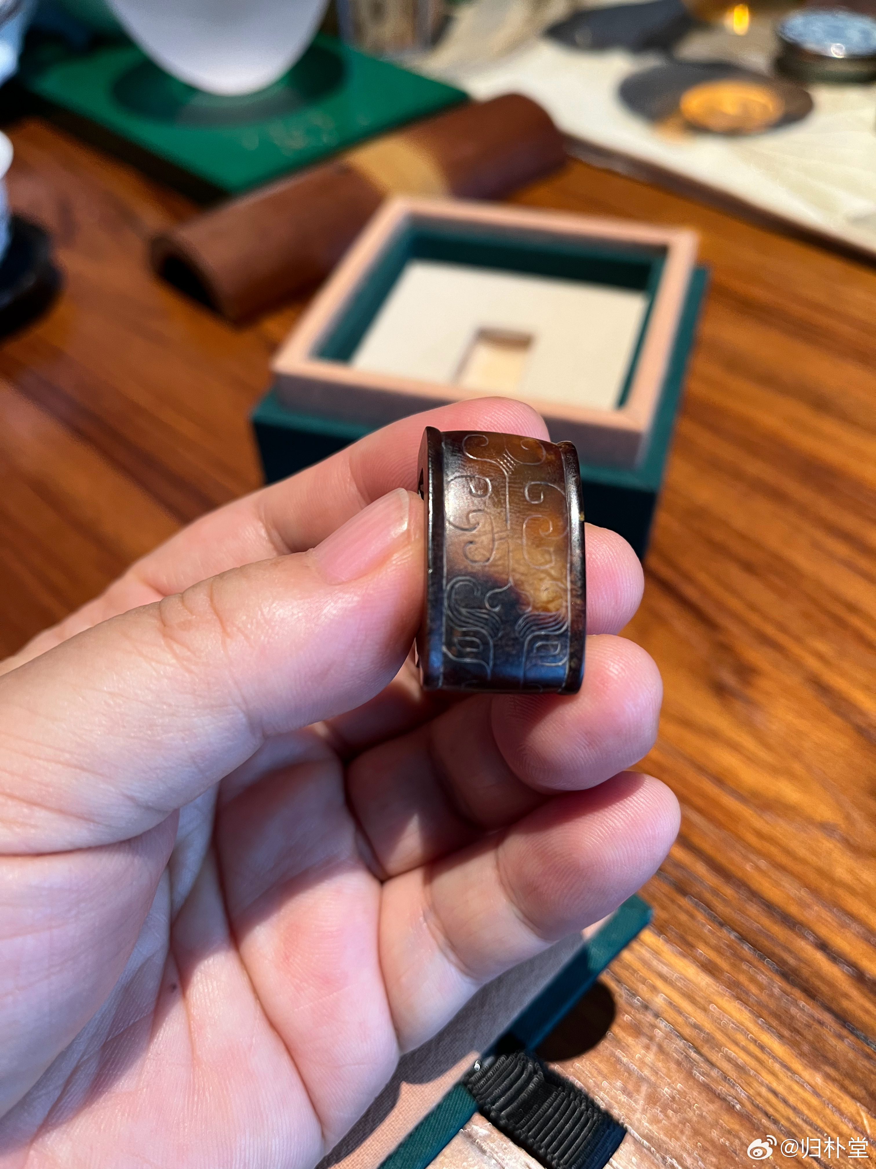 晨起天凉写一个《晋书卷八十 列传第五十（王羲之）》：“羲之既去官，与东土名士尽山