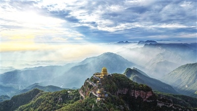 #济源王屋山文旅盛宴# 河南豫剧朝阳沟是著名的豫剧节目。但说实话，俺这个河南人，