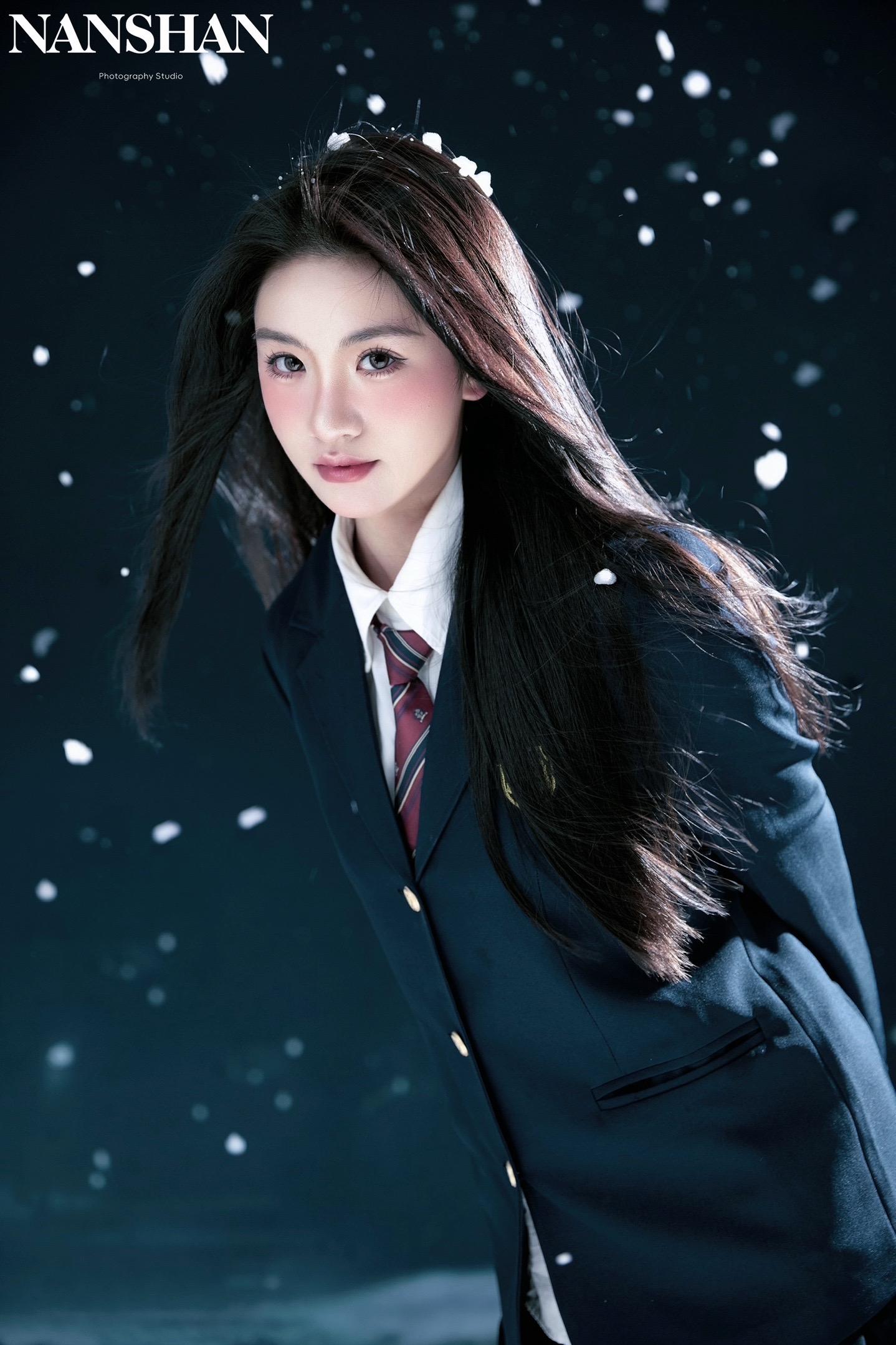 冬天的第一场雪❄️。