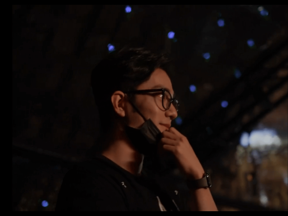 肖战快乐的时候眼睛会亮晶晶 肖战小站记成立七周年 肖战小站记成立七周年啦，是肖战