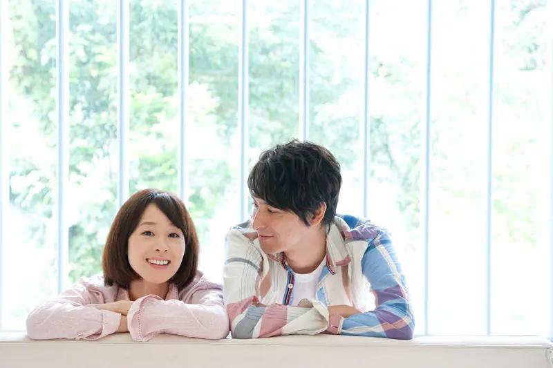 和人同居过，再结婚算不算二婚，这得从法律和观念两方面来看。
法律上，婚姻以登记领