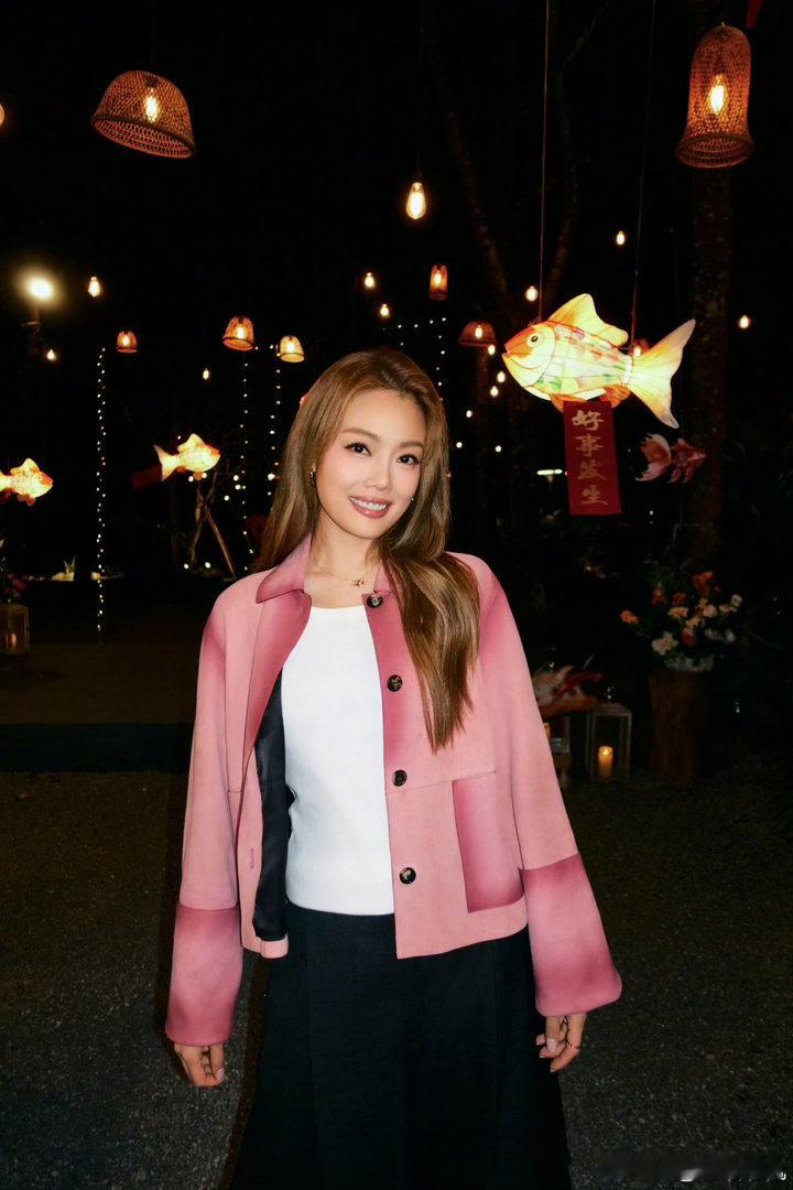 韦礼安2026巡演官宣8城韦礼安2026佛山演唱会官宣 从披哥舞台到个人巡演，韦