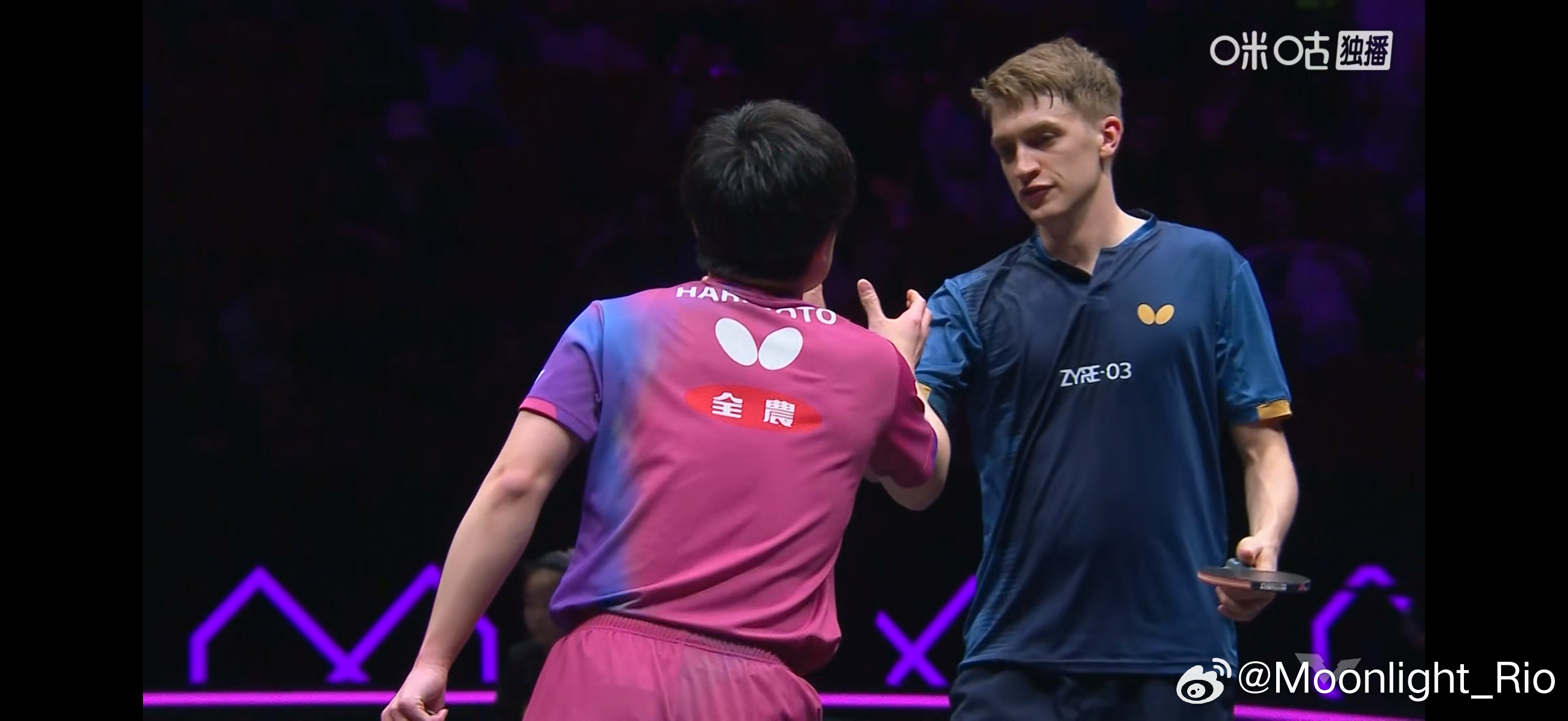 WTT重庆冠军赛2026 男单1/16决赛：🇯🇵张本智和3比2安东·卡尔伯格