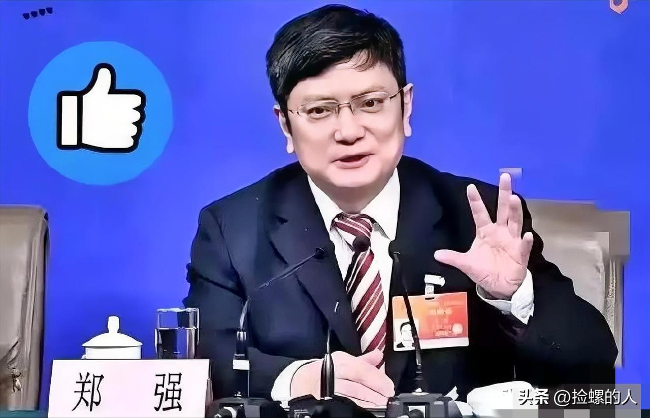 中央纪委最新的报告，就透出一个信号：调转枪口。
以前总觉得，反腐是抓“大老虎”，