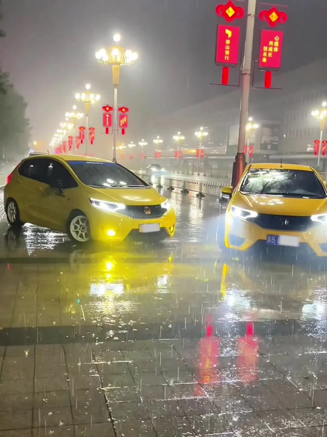 “雨夜➕GK5”《万元》玩车特别行动——预告