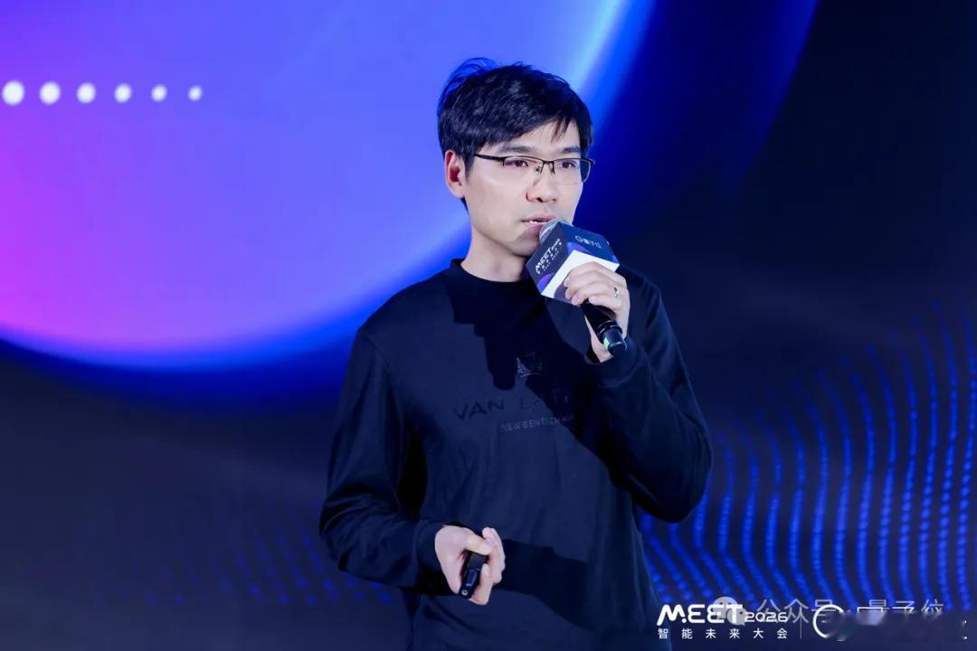 硬件绑定模型才能真正被接受国产AI芯片要看模型覆盖和集群规模能力 当国产AI芯片