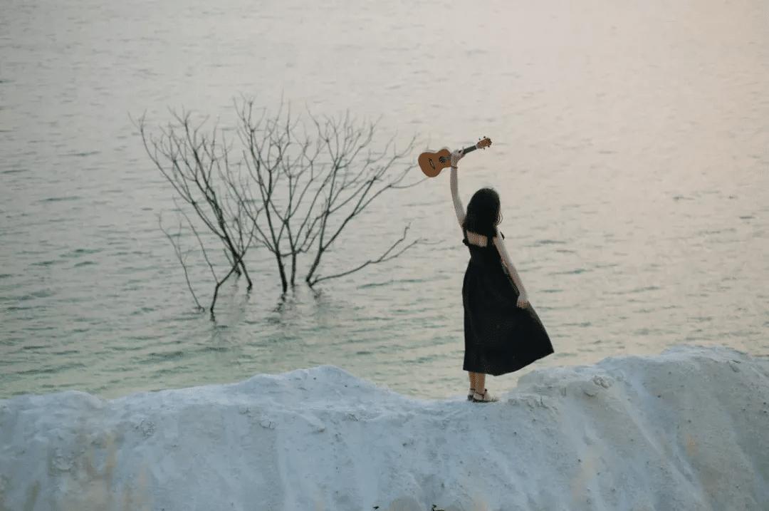 欣赏自己是一种智慧

“金无足赤，人无完人”，这世上从来没有十全十美的人，学会欣