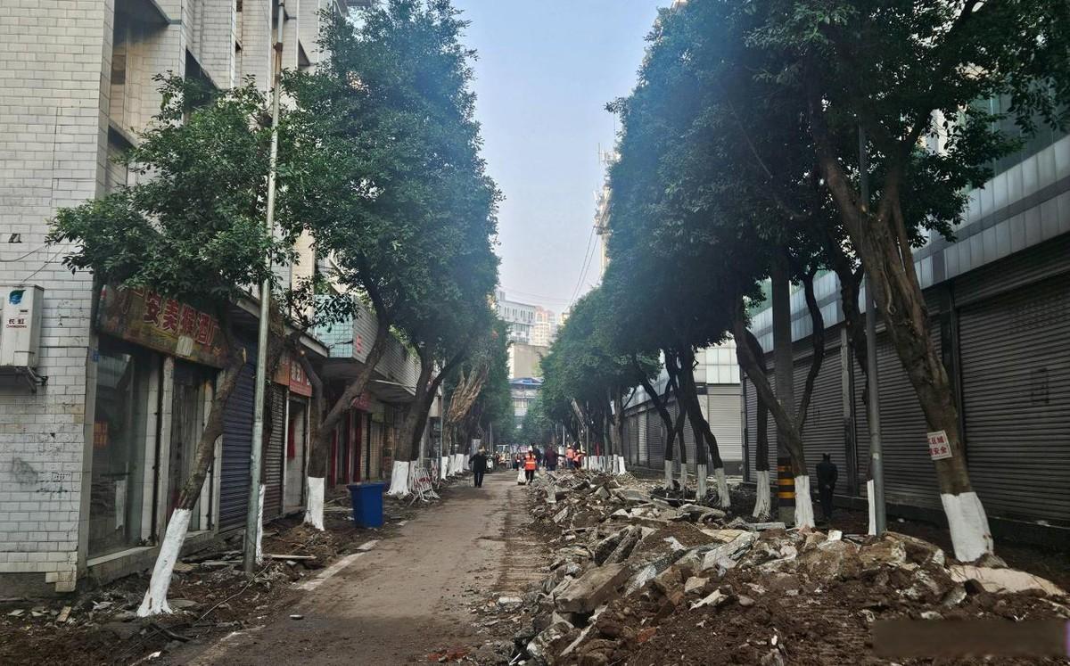 慢一点，稳一点！不搞大拆大建，留住烟火气：城市更新“十五五”规划聚焦品质与温度。