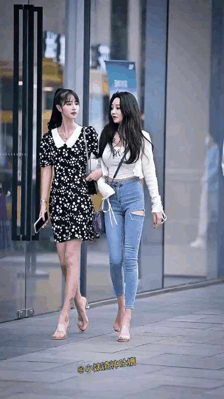 小姐姐脚跟不着地？[黑脸]
