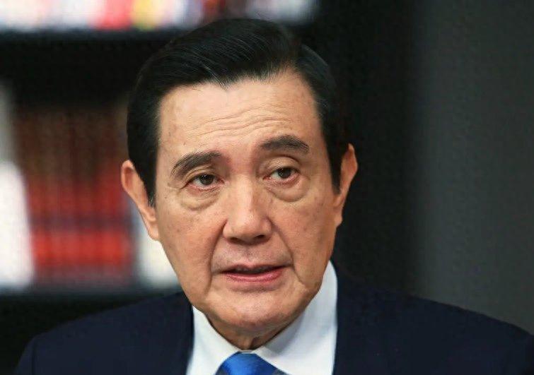 内斗内行！亲手创办的基金会公开反戈！马英九“越权操控”遭谴责？
外斗外行！调查小