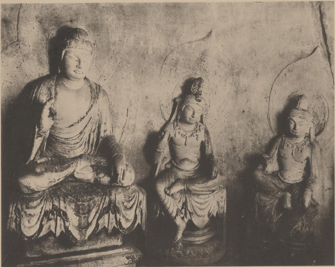 今年9月，美国向中国返还64件（套）文物艺术品和古生物化石，其中包括天龙山石窟第