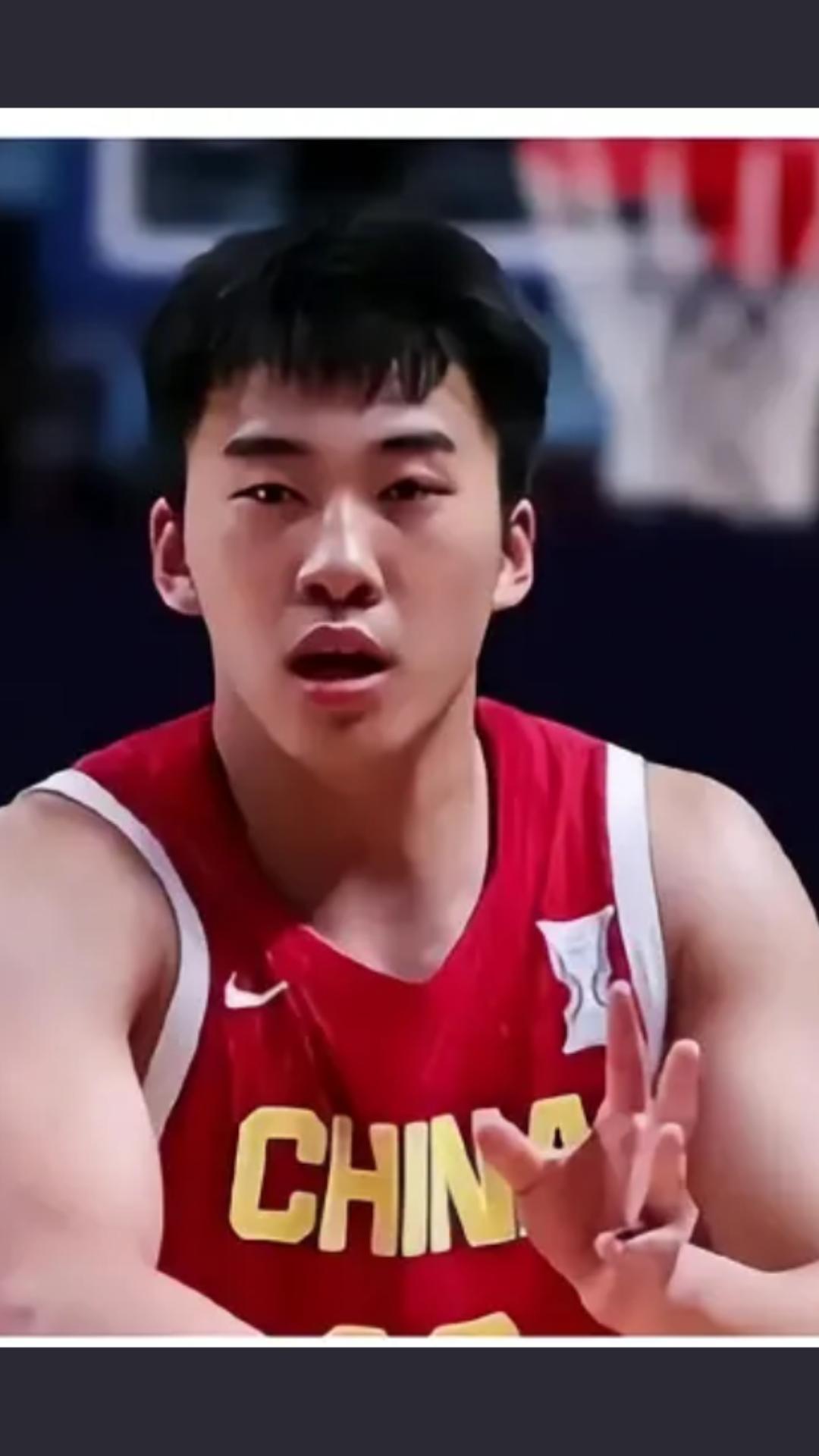 【中国男篮锋线悍将王俊杰加盟NBL 香港金牛队】据国内知名媒体人球圈赵探长爆料: