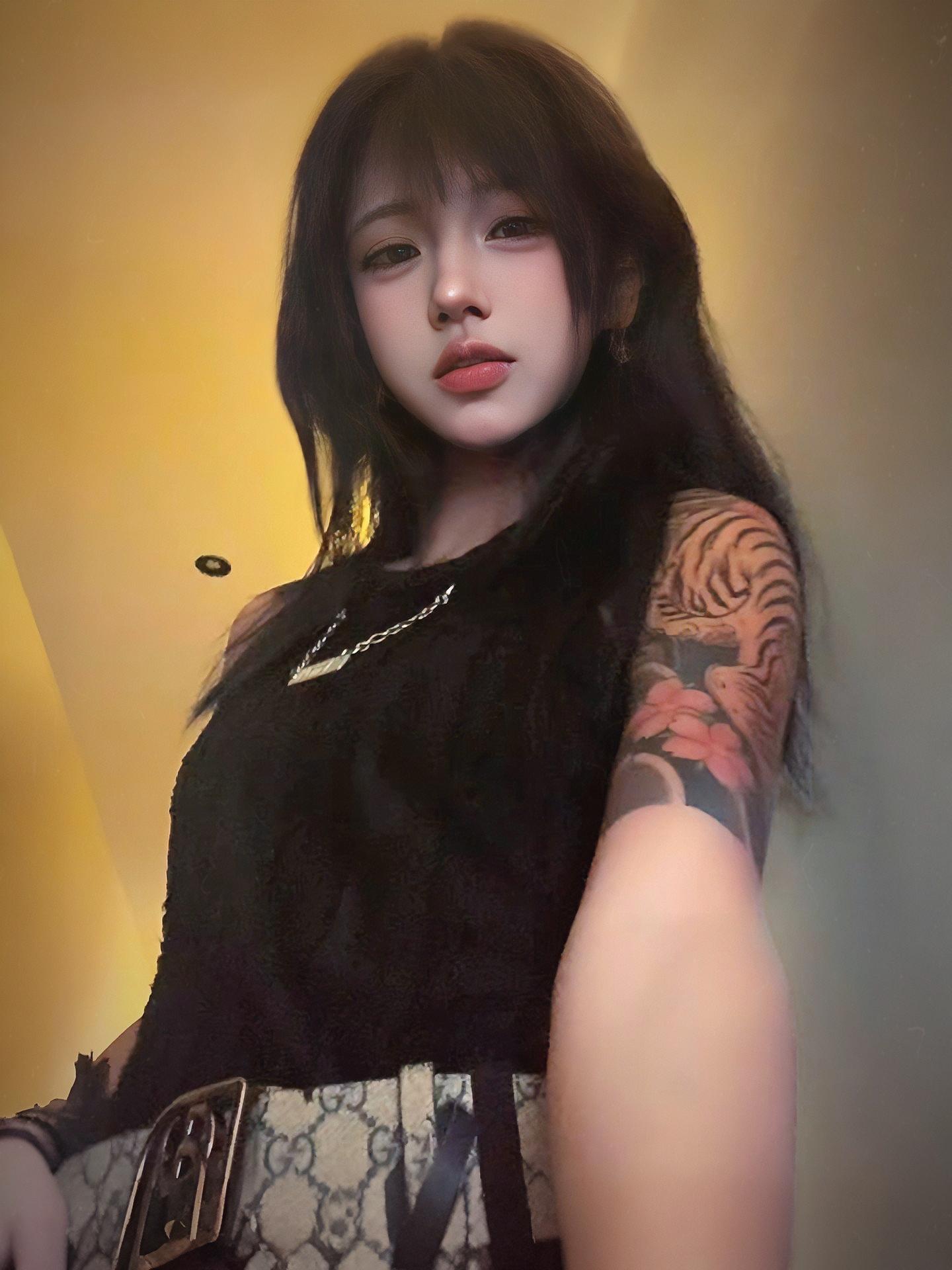 我也有个花臂梦 奈何家父略懂拳脚.（原博主:菩提）