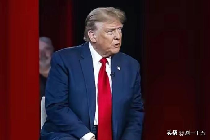 波兰总理图斯克4月2日写道：“北约解体的威胁、放松对俄罗斯的制裁、欧洲遭遇大规模